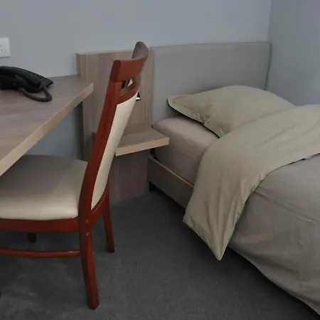Garni Hotel Plava Laguna Cuprija Room photo